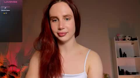 Kira online show from 10-01-25, 02:45