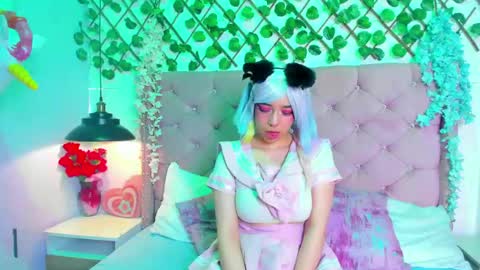 Snapshot of kira_yuzu chatting on 05-26-26, 08:05 Kira online show from 05-26-26, 08:05