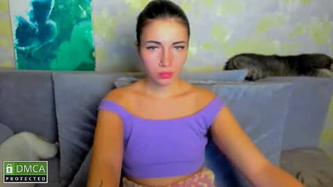 kiraa sunny online show from 11-15-25, 07:32