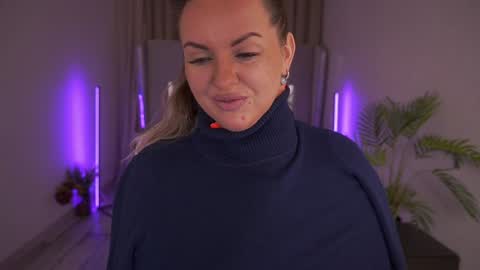 Kira online show from 02-02-25, 09:13