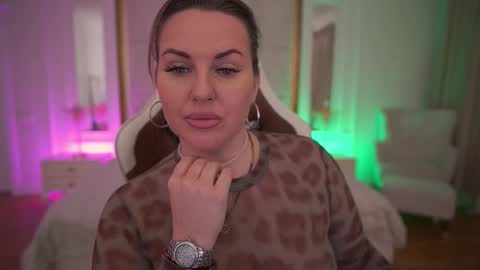 Kira online show from 03-04-26, 08:59