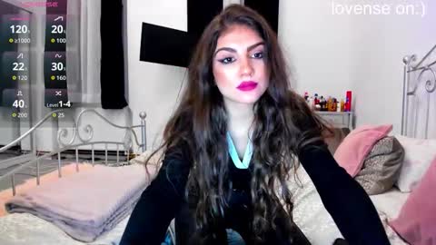 Kira 3 online show from 12-02-25, 09:32