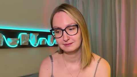 KiraFatex online show from 09-13-25, 05:02