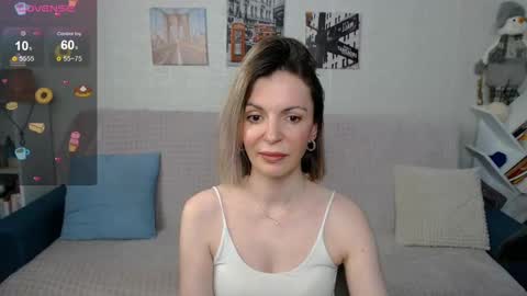 Snapshot of kiramartins_cat chatting on 01-12-25, 05:44 kiramartins cat online show from 01-12-25, 05:44