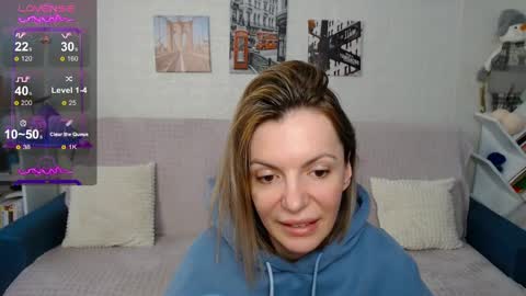 Snapshot of kiramartins_cat chatting on 03-11-25, 03:59 kiramartins cat online show from 03-11-25, 03:59