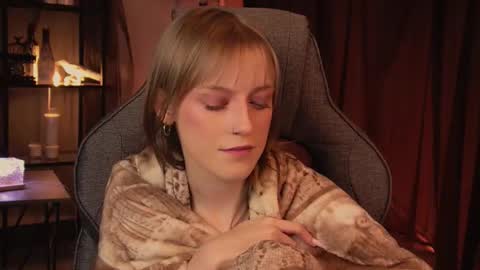 Kira online show from 02-07-26, 02:37