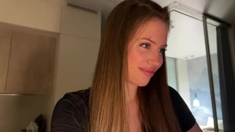 Kira online show from 02-28-26, 04:41