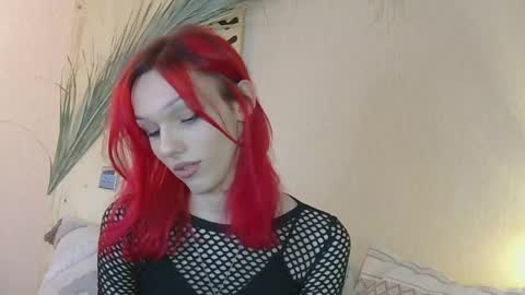 Kira online show from 04-21-26, 01:17