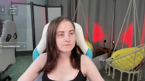 KiraParker online show from 05-06-26, 03:39