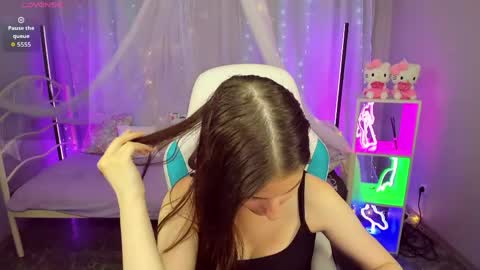 KiraParker online show from 05-26-26, 07:32