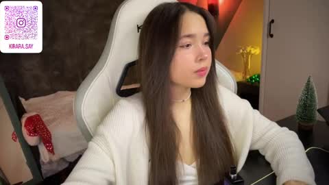 Snapshot of kirarasay chatting on 12-25-24, 05:26 Kira online show from 12-25-24, 05:26