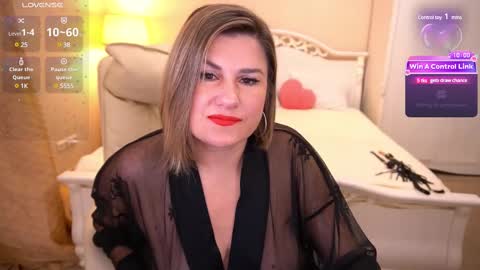 Kira online show from 03-10-25, 10:34