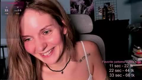 Snapshot of kirasigmameow6969 chatting on 06-21-26, 03:36 kirasigmameow6969 online show from 06-21-26, 03:36