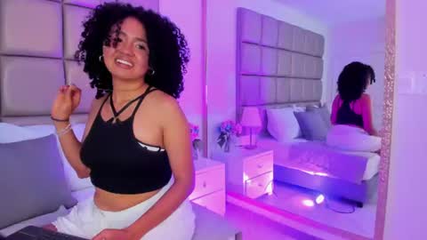Snapshot of kiraspell chatting on 06-23-26, 06:28 kiraspell online show from 06-23-26, 06:28