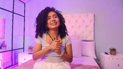 Snapshot of kiraspell chatting on 06-25-26, 06:56 kiraspell online show from 06-25-26, 06:56