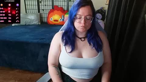 Snapshot of kiraspitqueen chatting on 01-03-25, 05:50 KiraSpitQueen online show from 01-03-25, 05:50