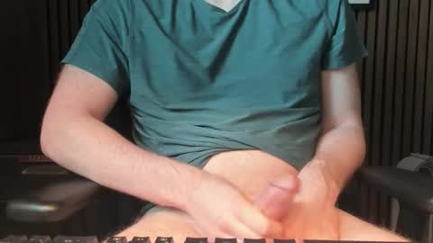 Snapshot of kirby_hofman chatting on 03-14-26, 04:12 kirby_hofman online show from 03-14-26, 04:12