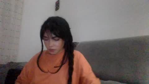 Kiri online show from 12-29-24, 05:42
