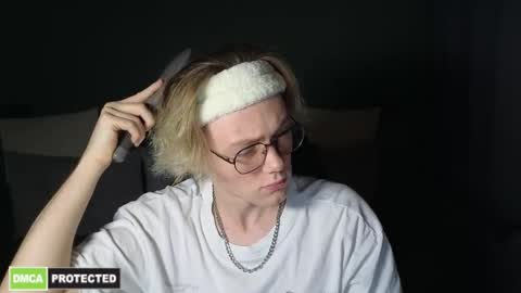 Kirill and Andrey online show from 04-07-26, 01:06