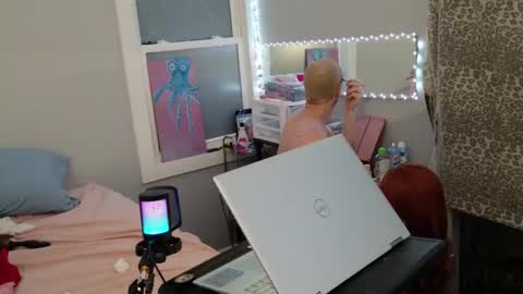 Snapshot of kirkcammerman1 chatting on 02-27-25, 09:00 Onya online show from 02-27-25, 09:00