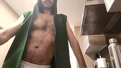 Snapshot of kirliannn chatting on 02-25-25, 06:53 kirlian online show from 02-25-25, 06:53