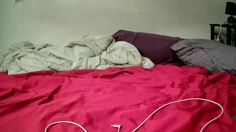 Snapshot of kirrarune chatting on 12-17-24, 11:38 Kirra Rune online show from 12-17-24, 11:38