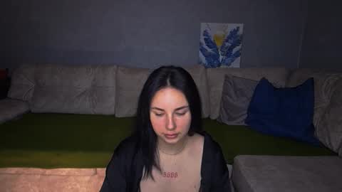 Kira online show from 11-30-25, 08:24