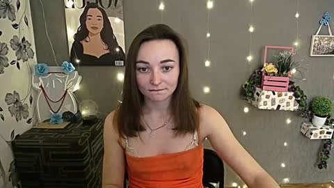 Snapshot of kiss_shy chatting on 01-28-25, 10:02 Valeria online show from 01-28-25, 10:02