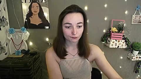 Snapshot of kiss_shy chatting on 01-29-25, 06:22 Valeria online show from 01-29-25, 06:22