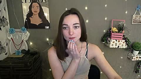 Snapshot of kiss_shy chatting on 01-29-25, 09:23 Valeria online show from 01-29-25, 09:23