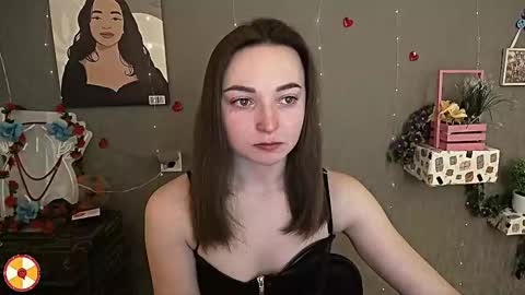Snapshot of kiss_shy chatting on 02-23-25, 07:22 Valeria online show from 02-23-25, 07:22