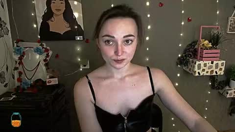 Snapshot of kiss_shy chatting on 02-27-25, 06:09 Valeria online show from 02-27-25, 06:09