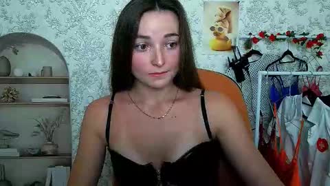 Snapshot of kiss_shy chatting on 10-10-25, 03:22 Valeria online show from 10-10-25, 03:22