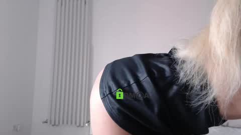 Snapshot of kissabella chatting on 02-11-25, 02:35 Alexandra online show from 02-11-25, 02:35