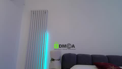 Snapshot of kissabella chatting on 03-12-25, 04:56 Alexandra online show from 03-12-25, 04:56