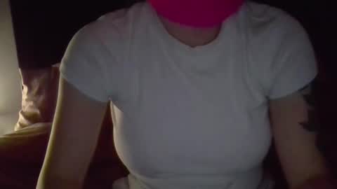 kissandtell1357 online show from 11-14-25, 04:55