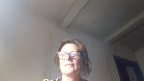 kissandvibe online show from 06-21-26, 07:27