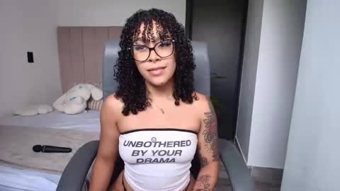 Snapshot of kisscocoaxo chatting on 06-02-26, 08:00 cocoa online show from 06-02-26, 08:00
