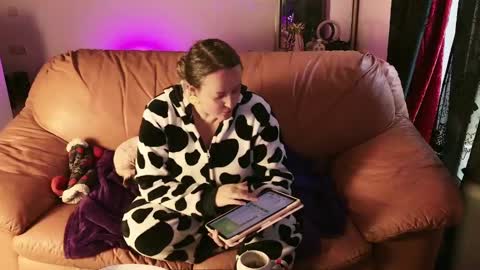 Snapshot of kissica chatting on 01-17-25, 12:42 kissica online show from 01-17-25, 12:42
