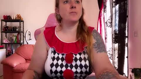 kissica online show from 10-24-25, 09:49