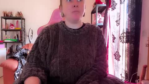 kissica online show from 03-17-26, 08:28