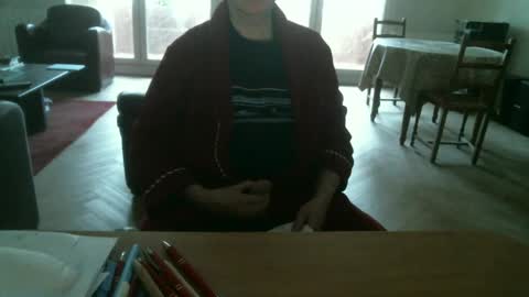 Snapshot of kisslog1 chatting on 12-08-24, 07:37 kisslog1 online show from 12-08-24, 07:37