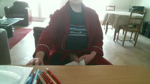 Snapshot of kisslog1 chatting on 12-08-24, 10:41 kisslog1 online show from 12-08-24, 10:41