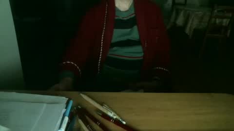 Snapshot of kisslog1 chatting on 12-14-24, 08:23 kisslog1 online show from 12-14-24, 08:23