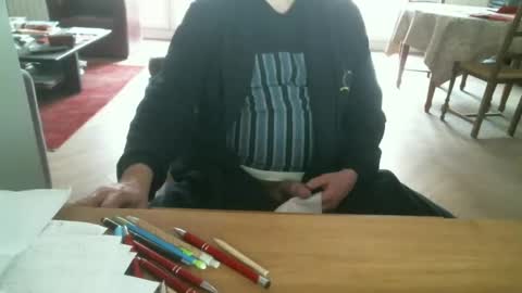 Snapshot of kisslog1 chatting on 01-26-25, 08:57 kisslog1 online show from 01-26-25, 08:57