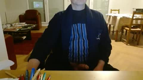 Snapshot of kisslog1 chatting on 02-22-26, 04:27 kisslog1 online show from 02-22-26, 04:27