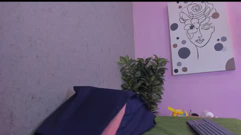 BELLA FLAME online show from 02-10-26, 07:18