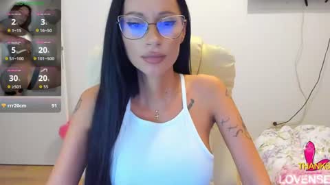 kisssnicol online show from 07-10-26, 04:53