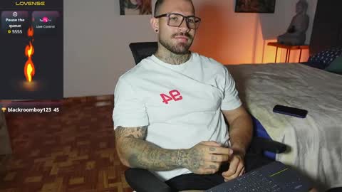 kite__ online show from 03-31-26, 02:50