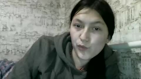 Snapshot of kiti_kitiss chatting on 01-15-25, 12:25 kiti_kitiss online show from 01-15-25, 12:25